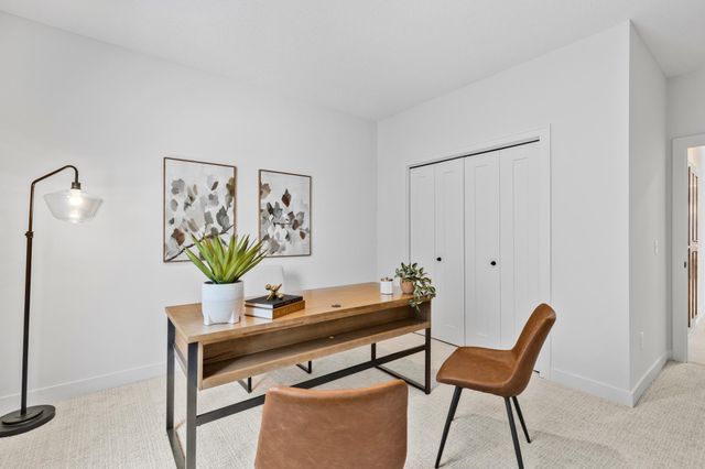 8006 201st Street W, Lakeville, MN 55044