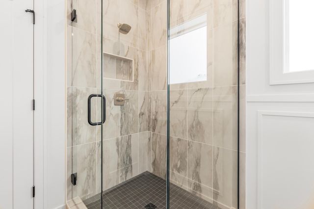 8006 201st Street W, Lakeville, MN 55044