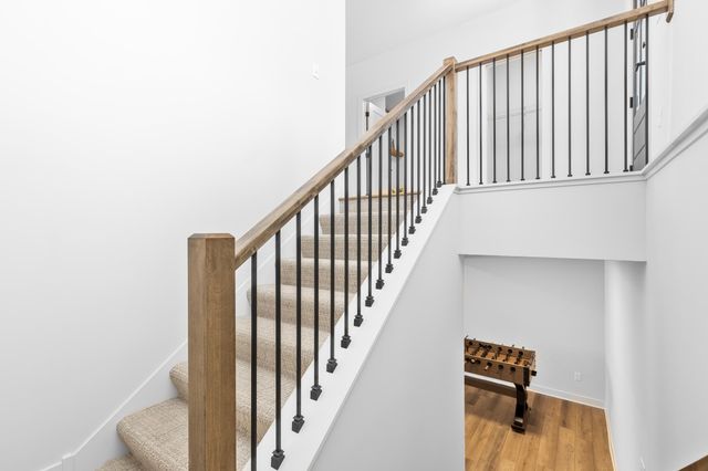 8006 201st Street W, Lakeville, MN 55044