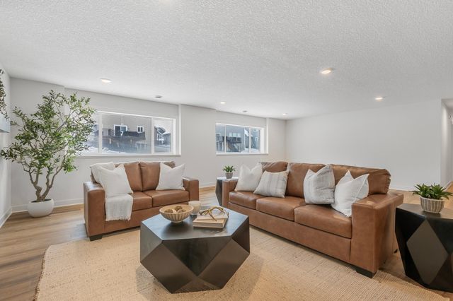 8006 201st Street W, Lakeville, MN 55044