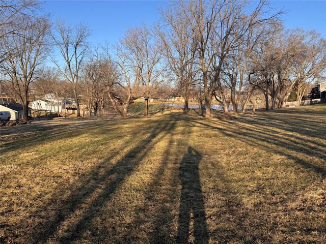 0 Warren Street, De Soto, IA 50069