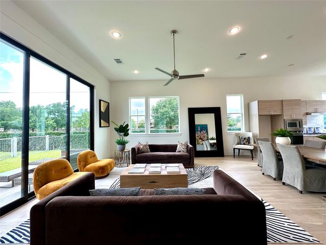 2806 Rosefield Drive, Houston, TX 77080