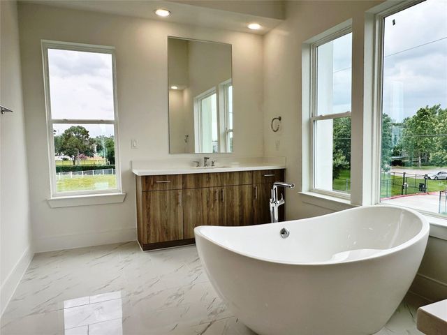 2806 Rosefield Drive, Houston, TX 77080