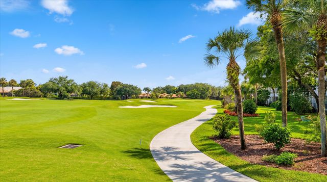 10112 Andover Coach Circle B2, Lake Worth, FL 33449