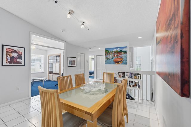 10112 Andover Coach Circle B2, Lake Worth, FL 33449