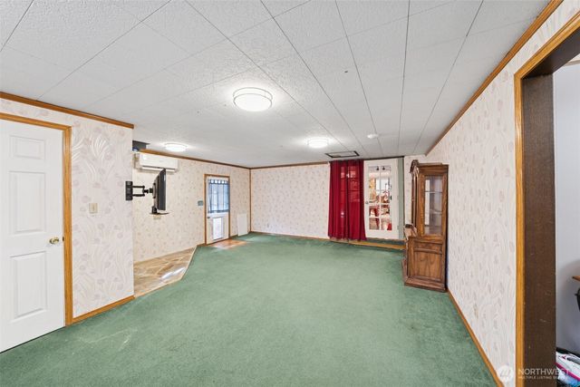 5318 W Tapps Drive E, Lake Tapps, WA 98391