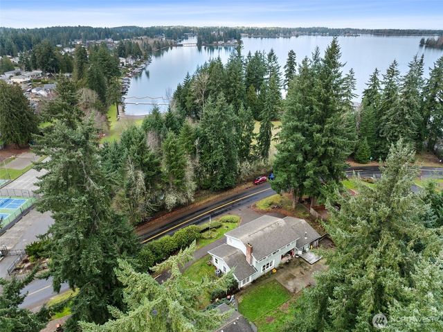 5318 W Tapps Drive E, Lake Tapps, WA 98391