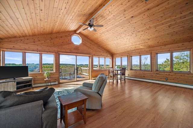 7165 Town Line ROAD, West Bend, WI 53090