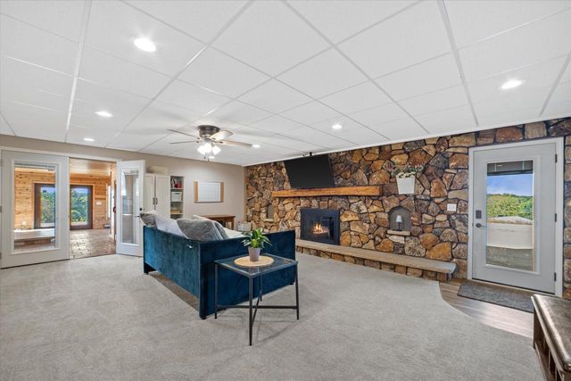 7165 Town Line ROAD, West Bend, WI 53090