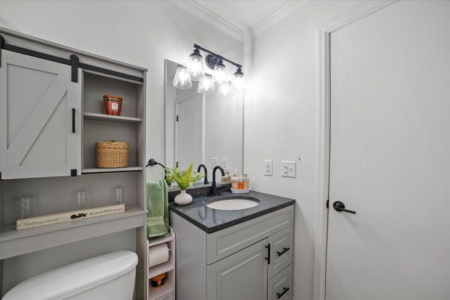 7165 Town Line ROAD, West Bend, WI 53090