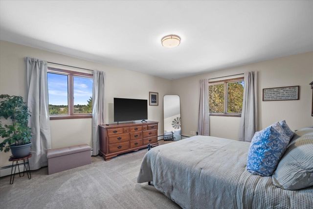 7165 Town Line ROAD, West Bend, WI 53090