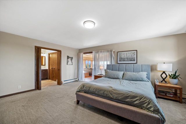 7165 Town Line ROAD, West Bend, WI 53090