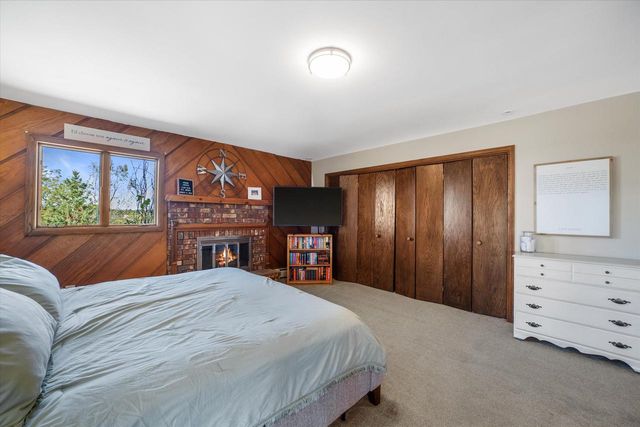 7165 Town Line ROAD, West Bend, WI 53090