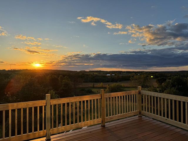 7165 Town Line ROAD, West Bend, WI 53090