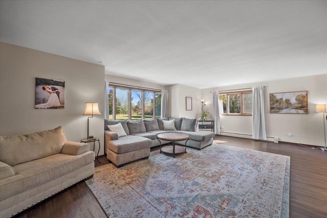 7165 Town Line ROAD, West Bend, WI 53090