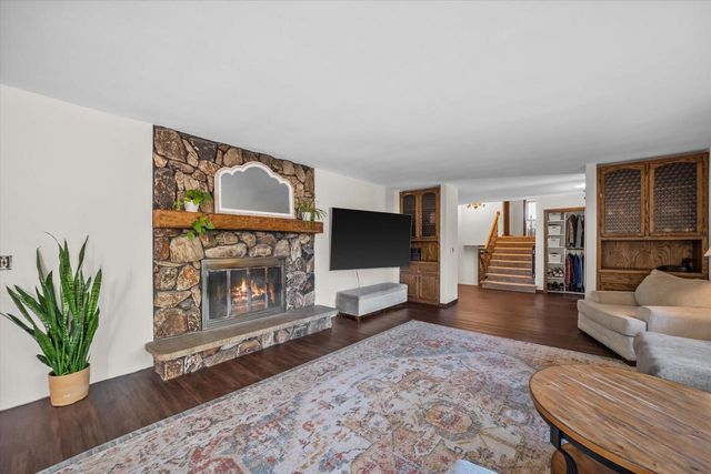 7165 Town Line ROAD, West Bend, WI 53090