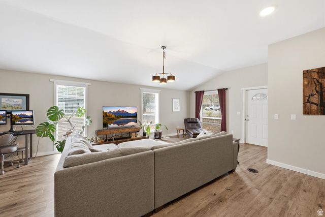3452 S 2000 E, Salt Lake City, UT 84109