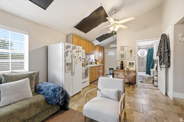 3452 S 2000 E, Salt Lake City, UT 84109