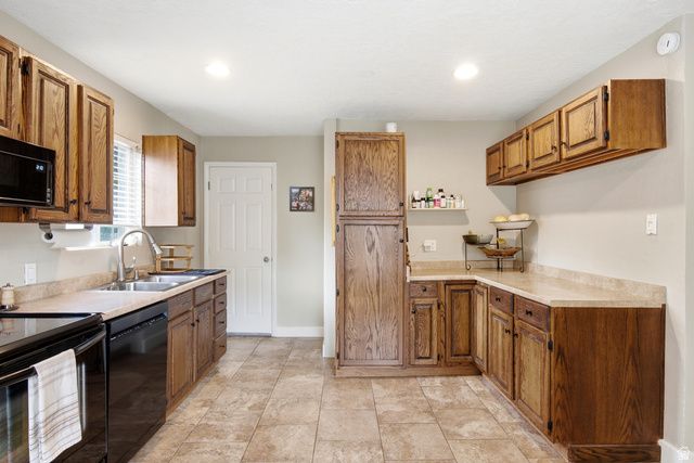 3452 S 2000 E, Salt Lake City, UT 84109