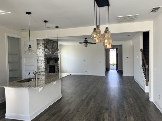 208 Campbell Cir, Mount Juliet, TN 37122