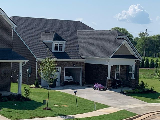 208 Campbell Cir, Mount Juliet, TN 37122