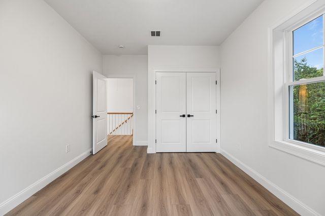 126 Maple St, West Boylston, MA 01583