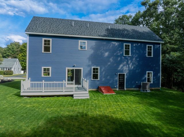 126 Maple St, West Boylston, MA 01583