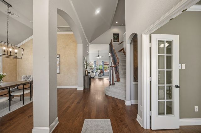 403 Pleasant Run, Murphy, TX 75094