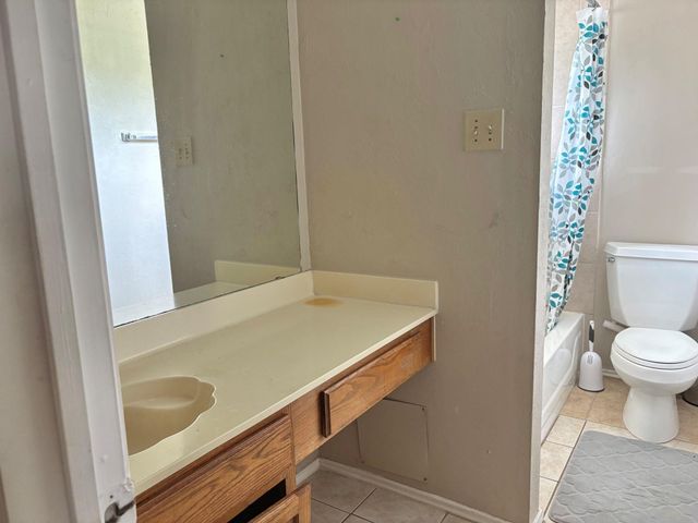 16307 Leamington Lane, Houston, TX 77095