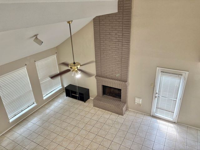 16307 Leamington Lane, Houston, TX 77095
