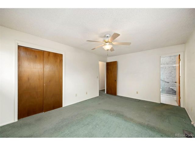 8998 W Radcliffe Dr, Littleton, CO 80123