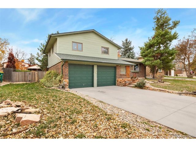 8998 W Radcliffe Dr, Littleton, CO 80123