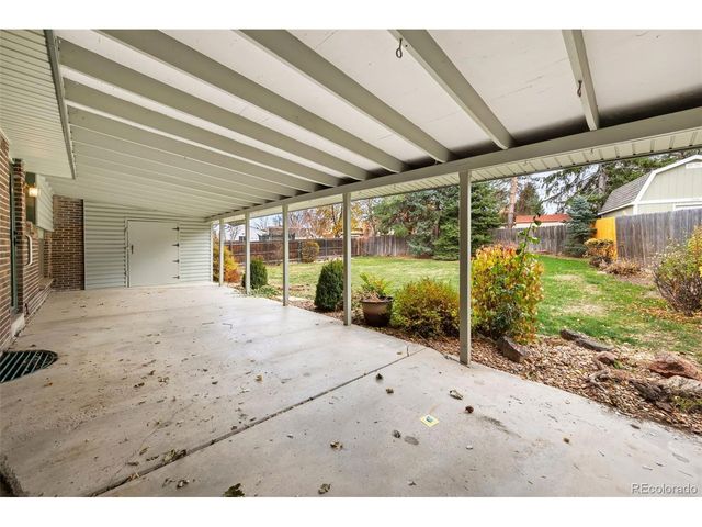 8998 W Radcliffe Dr, Littleton, CO 80123