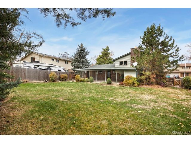 8998 W Radcliffe Dr, Littleton, CO 80123