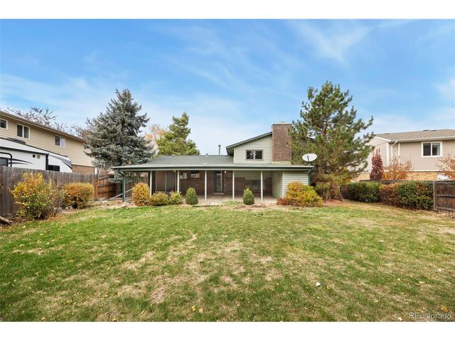 8998 W Radcliffe Dr, Littleton, CO 80123