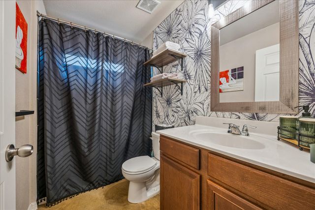 7104 Bay City BND, Austin, TX 78725