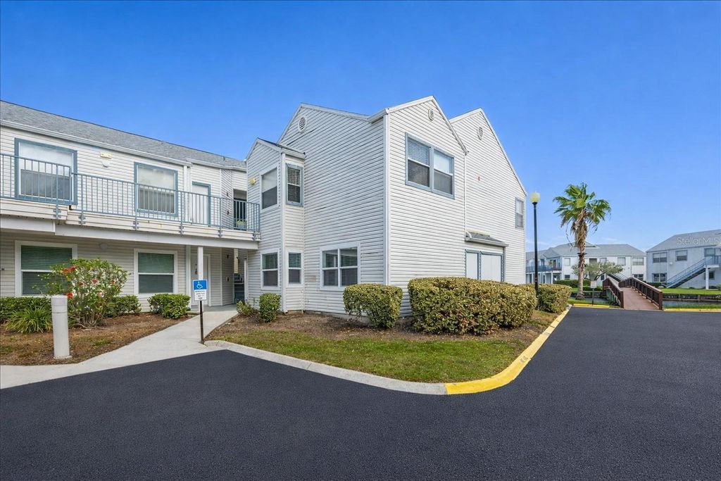 2540 WOODGATE BOULEVARD 106, Orlando, FL 32822