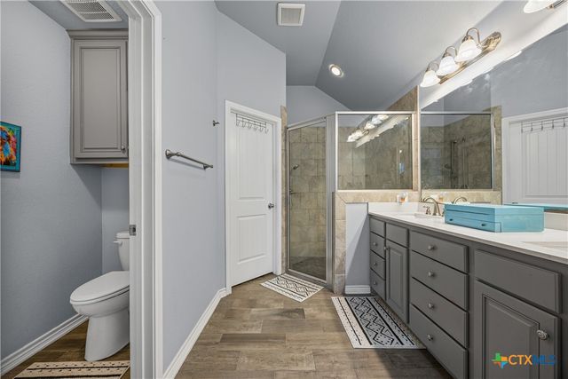 1701 Meadow Lane, Lockhart, TX 78644