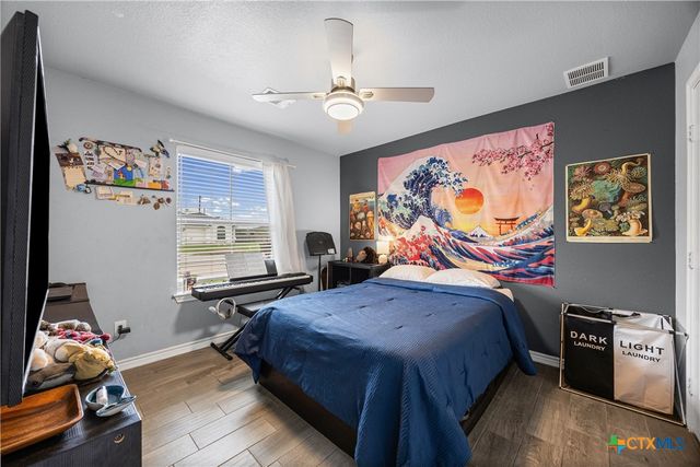 1701 Meadow Lane, Lockhart, TX 78644