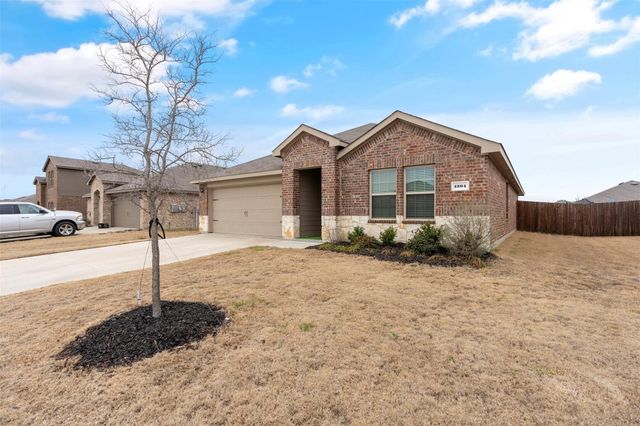 1304 Lowhill Drive, Royse City, TX 75189