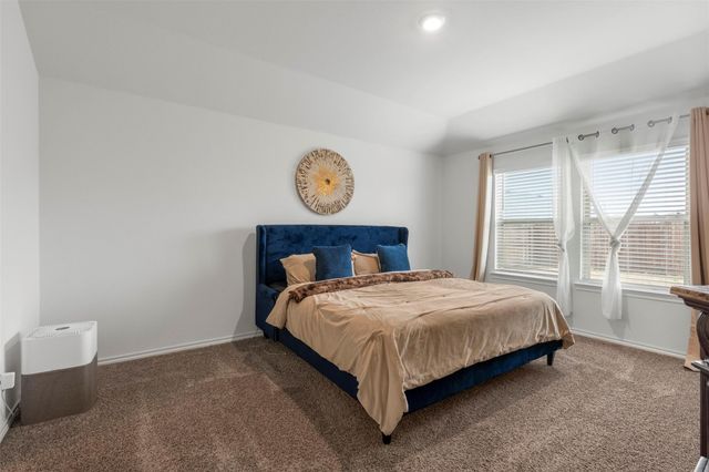 1304 Lowhill Drive, Royse City, TX 75189