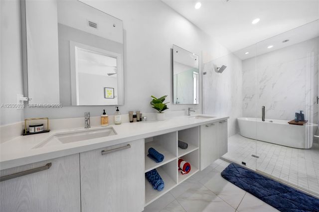 1025 NE 18th Ave 104, Fort Lauderdale, FL 33304