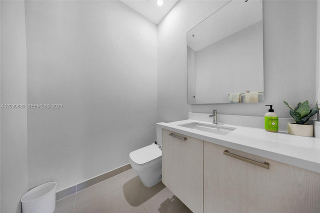 1025 NE 18th Ave 104, Fort Lauderdale, FL 33304