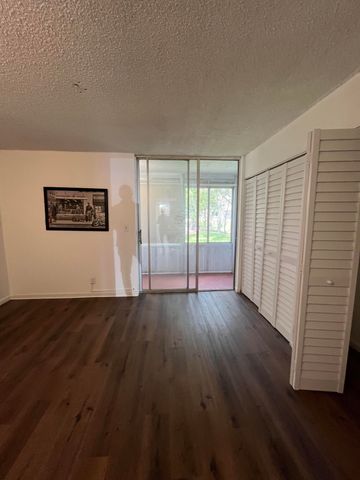 9141 Sunrise Lakes Boulevard 115, Sunrise, FL 33322