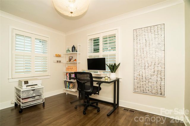 1972 Lynnwood Drive, Charlotte, NC 28209