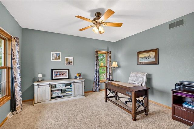 N9181 Cardinal Crest Lane, New Glarus, WI 53574