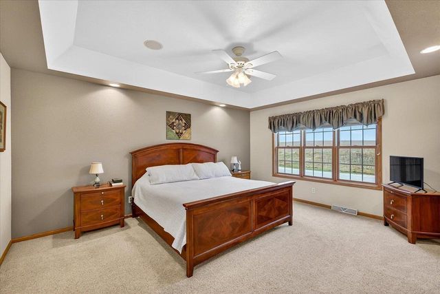 N9181 Cardinal Crest Lane, New Glarus, WI 53574