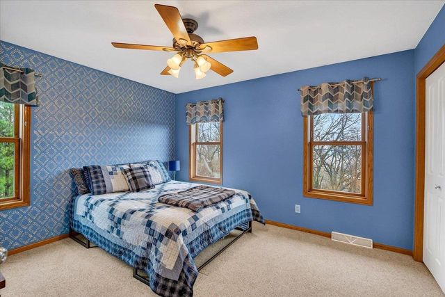 N9181 Cardinal Crest Lane, New Glarus, WI 53574