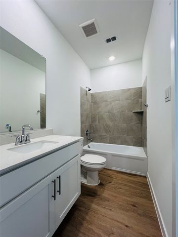 130 Starfall Drive, Princeton, TX 75407