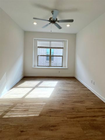 130 Starfall Drive, Princeton, TX 75407